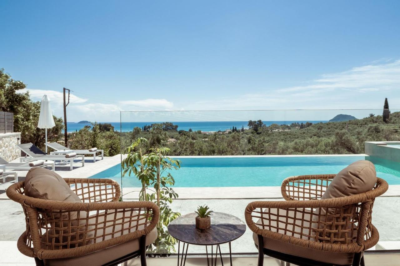 Roselia - Luxury Escape With Magnificent Views, By Zantewize Vila Laganas